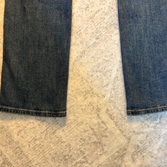 Abercrombie & Fitch Men's Signature Stretch  Athletic Straight Jean - Picture 9 of 13